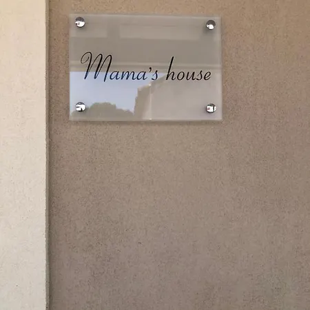 Mama's House Corfu (city)