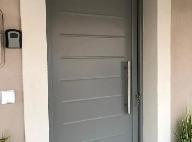 Mama's House *